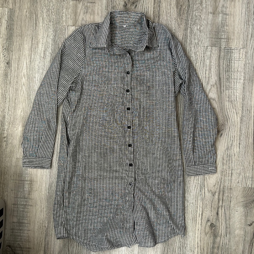 Women's Oversized Linen‎ Gray Striped Button Down Shirt Sz S